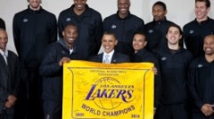 December President Obama honors Los Angeles Lakers Photo: White House Blog --NBA 2010 World Champion Los Angeles Lakers and President Obama came together for an afternoon of education and service projects with some Washington DC kids December 13, 2010