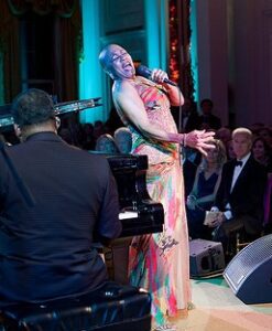 Dee Dee Bridgewater performs at White House 011911 Photo: Pete Souza/White House -- Jazz singer Dee Dee Bridgewater performed during a reception at a White House state dinner January 19, 2011