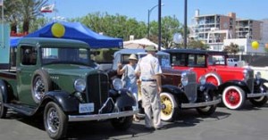 Photo: FLLewis/Media City G -- Two visitors checked out the classic rides at the "All Chevy Vintage Car Show" in Burbank September 8, 2013