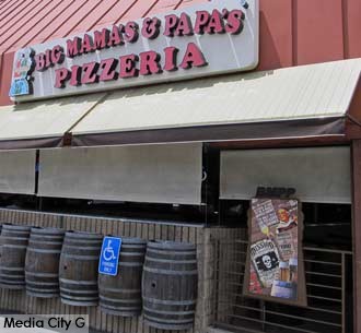 Photo: FLlewis/Media City G -- Big Mama's and Papa's Pizzeria 321 East Alameda Avenue Burbank May 1, 2014