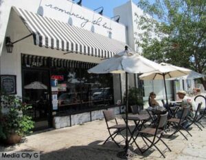 Photo: FLLewis/ Media City G -- Romancing the Bean 3413 West Magnolia Boulevard Burbank August 8, 2014
