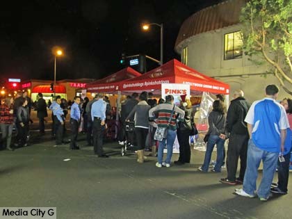 Photo: FLLewis / Media City G -- Pink's handed out free hotdogs during Toluca Lake Open House December 5, 2014