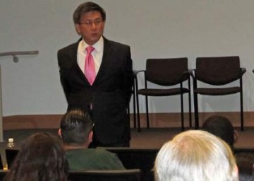 Photo: FLLewis / Media City G -- State Treasurer John Chiang spoke at Woodbury University in Burbank March 12, 2015