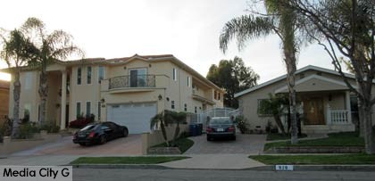 Photo: FLLewis / Media City G -- McMansion size home next to average house in 900 block of East Elmwood Avenue in Burbank March 9, 2015