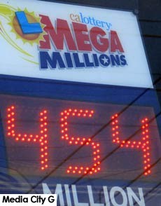Mega Millions jackpot soars to $454 million on July 5, 2016