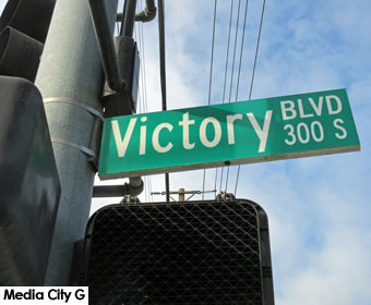 Photo: FLLewis / Media City G -- Major Traffic construction on Victory Blvd. in Burbank starting today, November 1, 2016