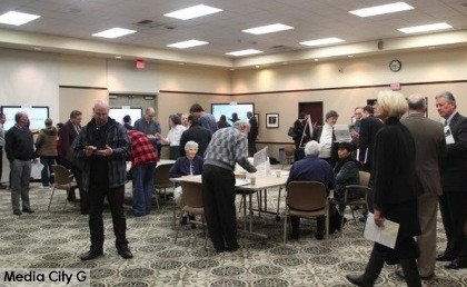 Photo: Greg Reyna / Freelancer/ Media City G -- High- speed rail community meeting at Buena Vista Library in Burbank December 8, 2014