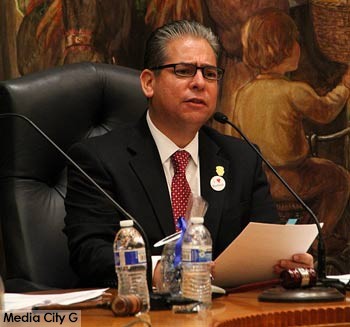 Photo: Greg Reyna/ Media City G -- Bob Frutos gave first speech as Burbank mayor at city council reorganization meeting May 1, 2015