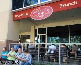 Photo: FLLewis / Media City G -- Customers wait outside for a table at Another Broken Egg Cafe 250 E Olive Ave Ste 110 Burbank February 8, 2015