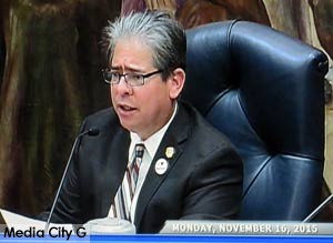 Photo: FLLewis / Media City G -- Burbank Mayor Bob Frutos at city council meeting November 16, 2015
